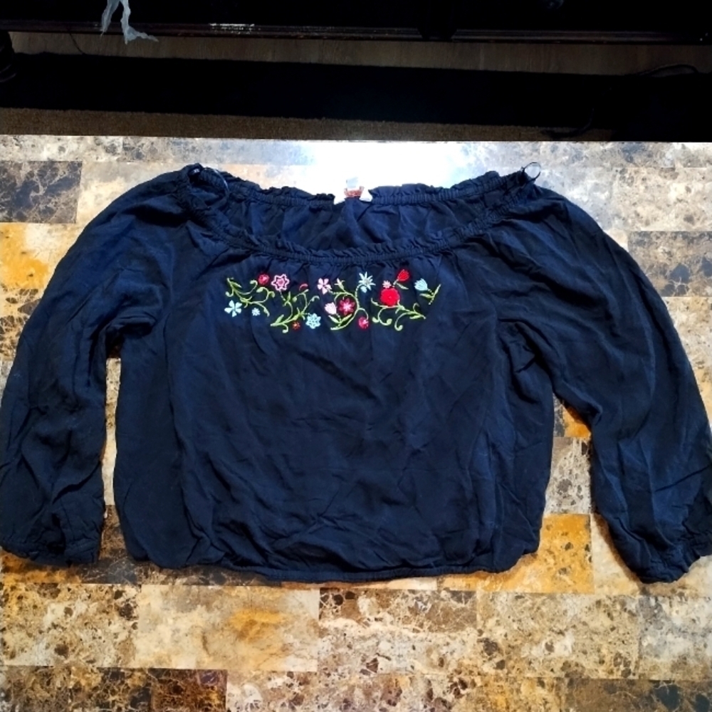 Candies off the shoulder floral crop top